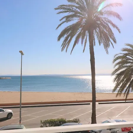 Rhode Vista Al Mar *