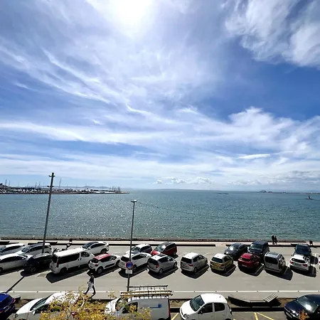 Apartament Rhode Vista Al Mar *