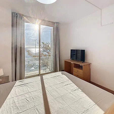 Rhode Vista Al Mar Ρόζες